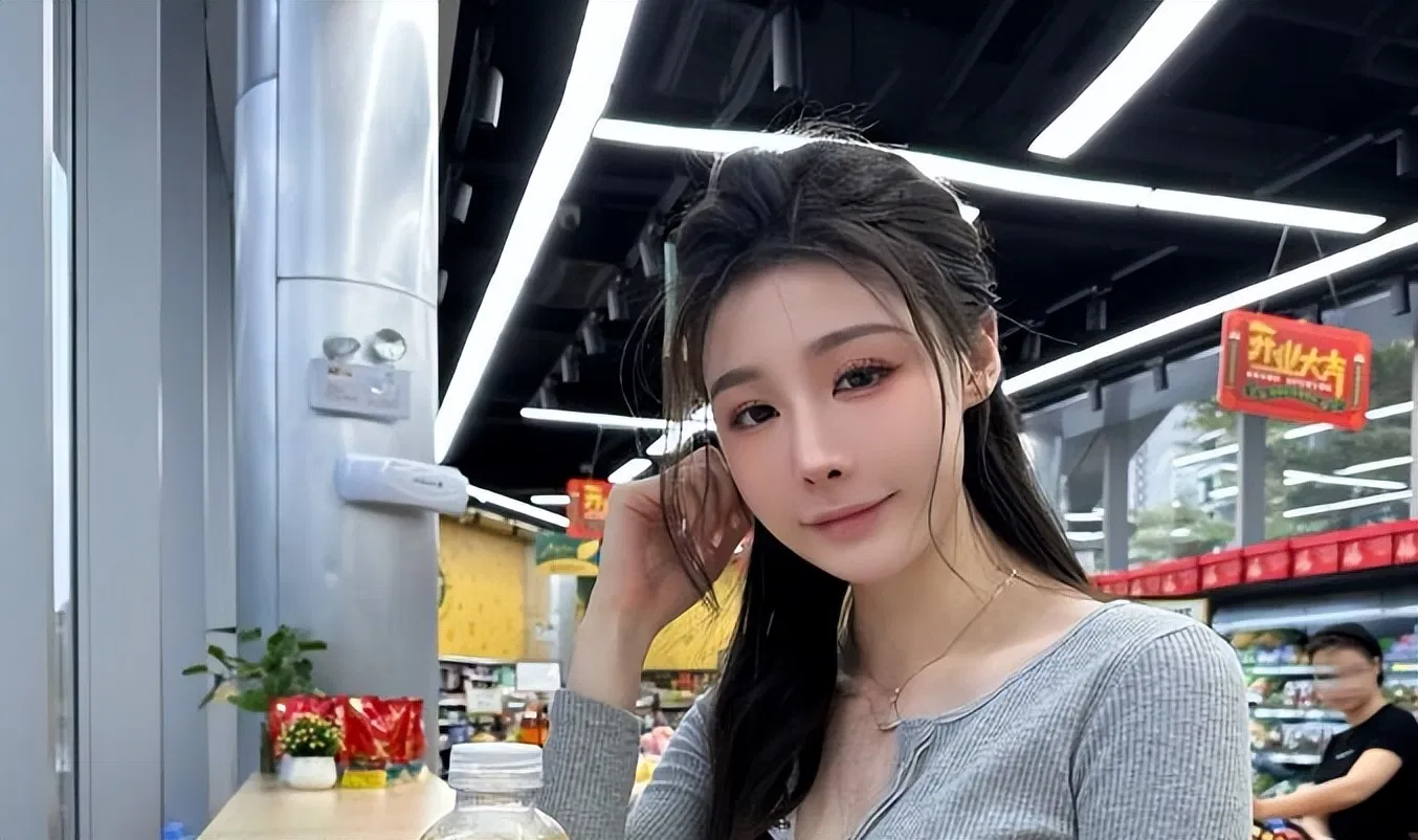 超级可爱的模特是小逗逗写真套图分享
