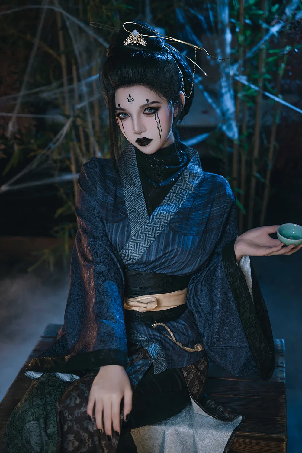 阿薰kaOri是谁?新手从这4条开始看最不容易走偏